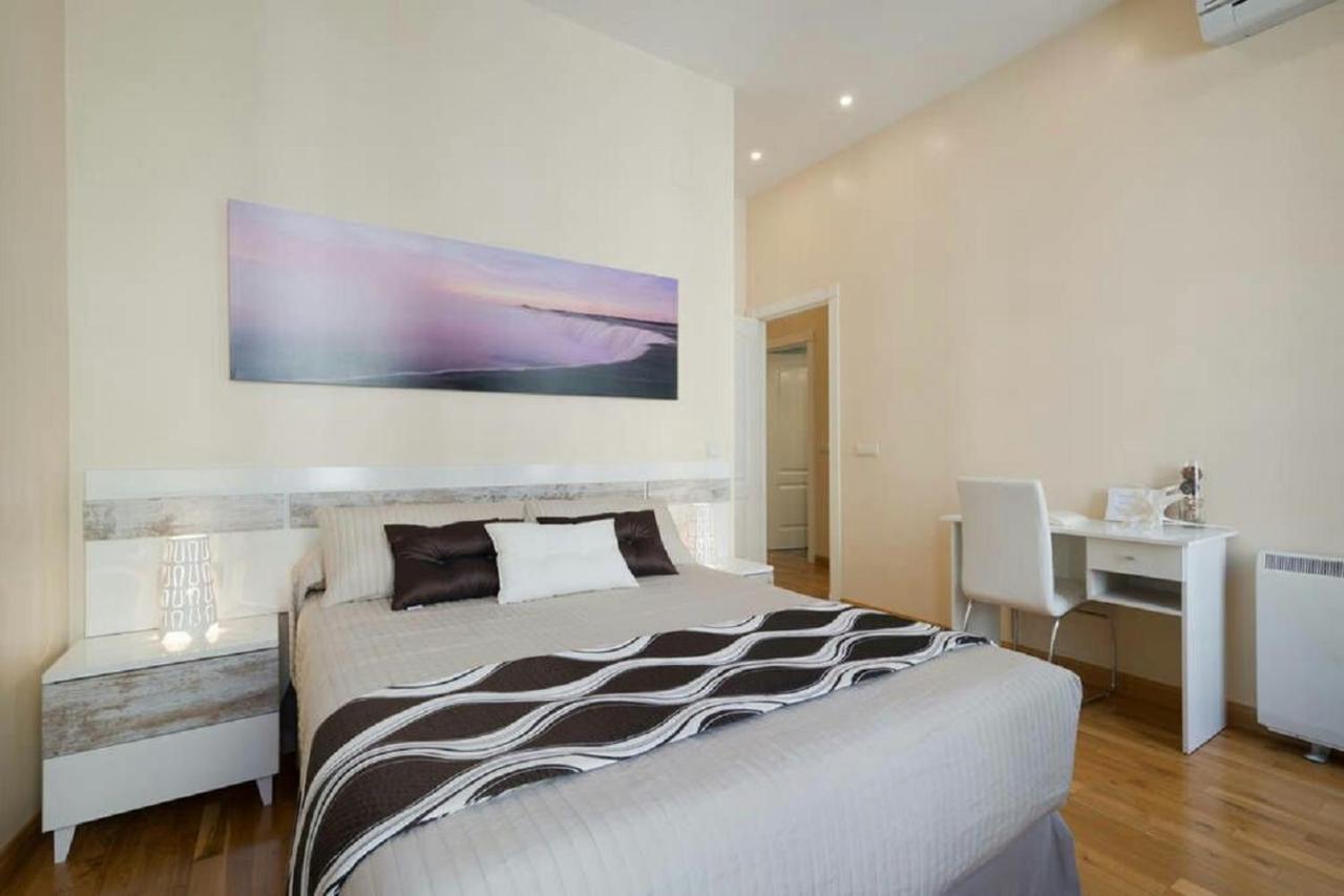 Appartement Reyes Catolicos Ii